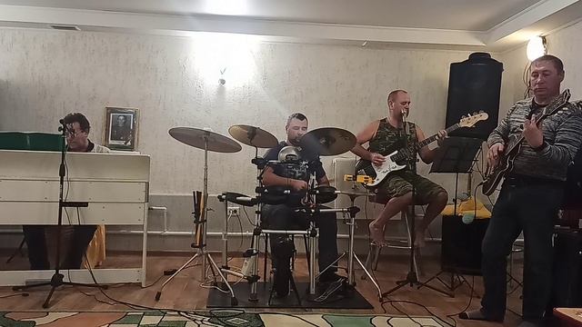 песня аэропорт 
поздравление пилота вертолета.