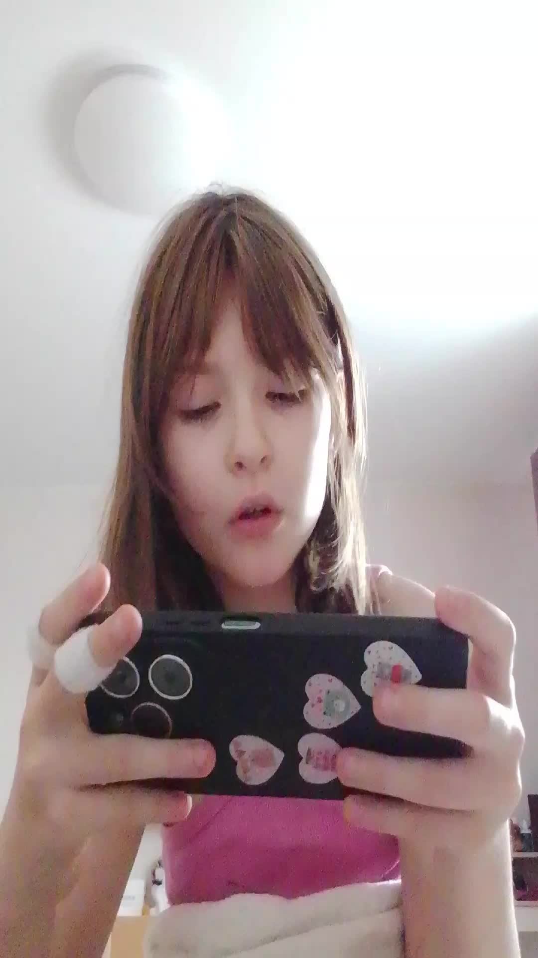 играю в мм2
