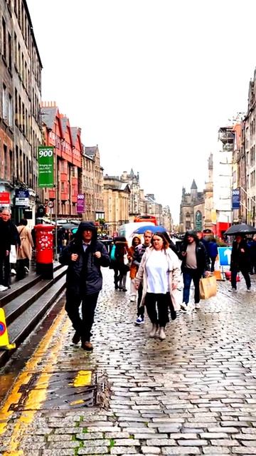 Мгновения на грани фантастики