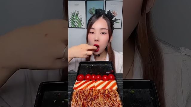 Сказать "спасибо" можно тут https://pay.cloudtips.ru/p/35a48c32  🥰🥰🥰