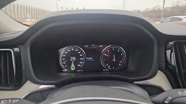 Volvo xc60 Работа 
Volvo Pilot Assistant  
и 
Adaptive Cruise Control