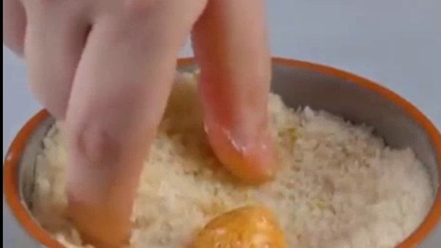 Панированные шарики из моцареллы!