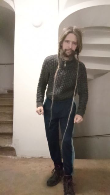 Ярослав Кукольников 45 супер длинные волосы #Ярослав #Кукольников #длинноволосый #длинные_волосы