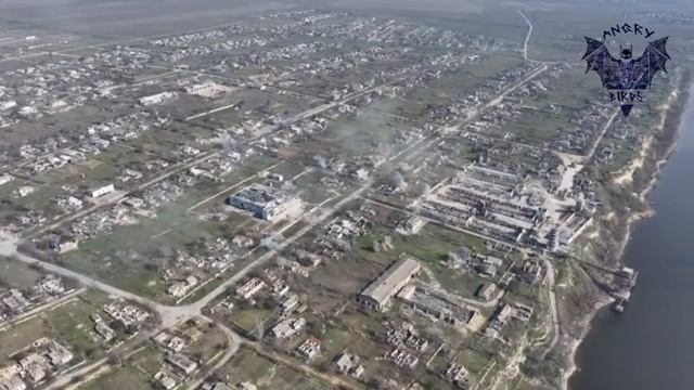 Наша авиация наносит удары по целям на Херсонском направлении. Работаем, братья!🫡💪 @Dnepro_Rub
