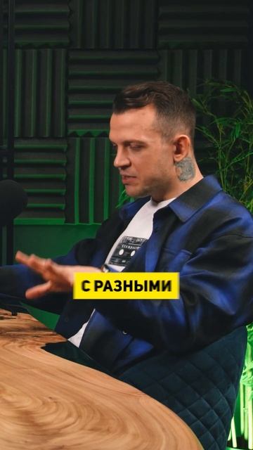 История нашей дистрибуции: от однотонных тапок к ярким принтам Флосси