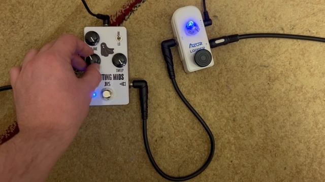 JHS Haunting Mids Clone (distorted)