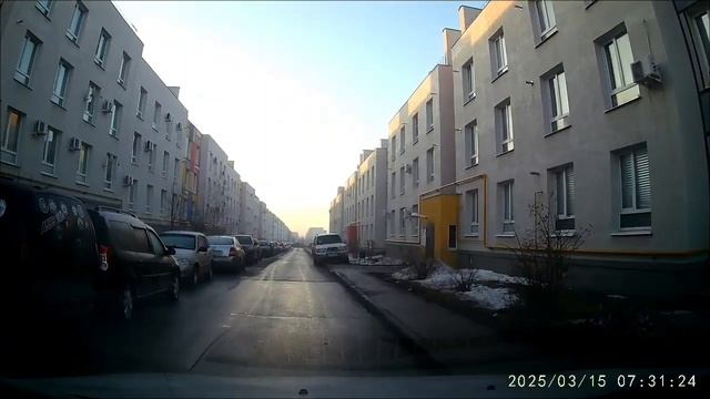 Запрет парковки во дворах
