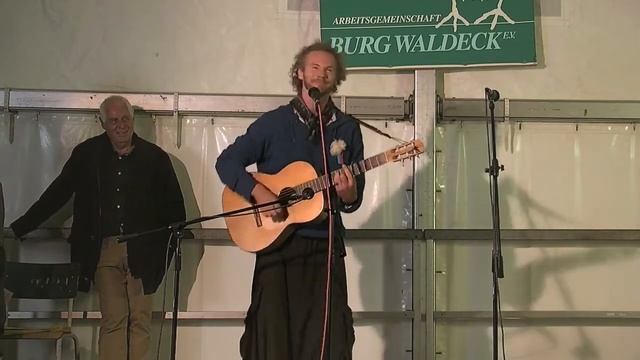 Nisse Barfuss - KuhSong