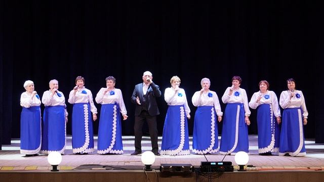 Ансамбль "Криница" - Белый тополь