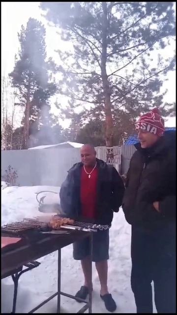 готовим шашлык/ожидание#шашлык#мясо#гости