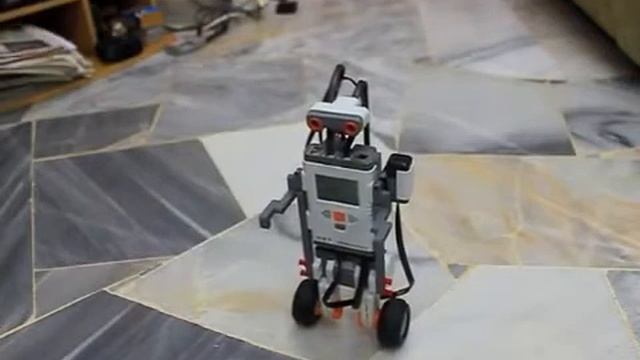 Xombie the NXT Self Balancing Robot Inverted Pendulum 360p