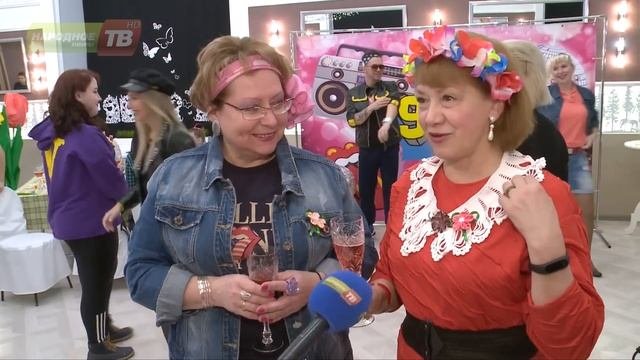Завтрак в платьях