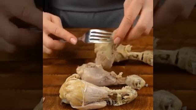 Не только вкусно, но и очень красиво. Запоминаем и берём на заметку подачу