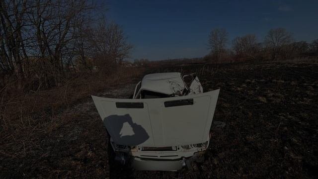 В Курганинском районе в ДТП в результате съезда с дороги погиб 22-летний водитель.