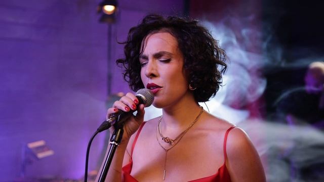 Mila Dinerstein - Promo