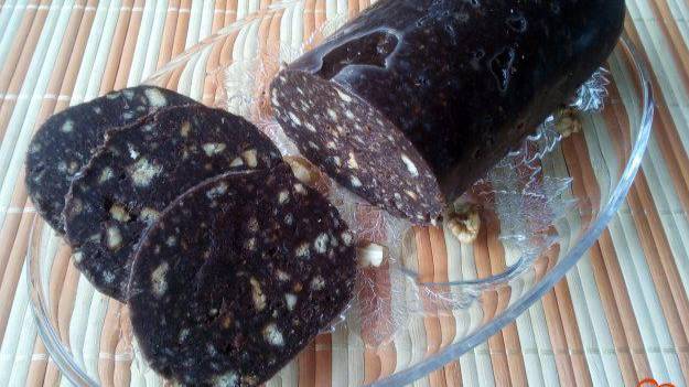 Шоколадная колбаска