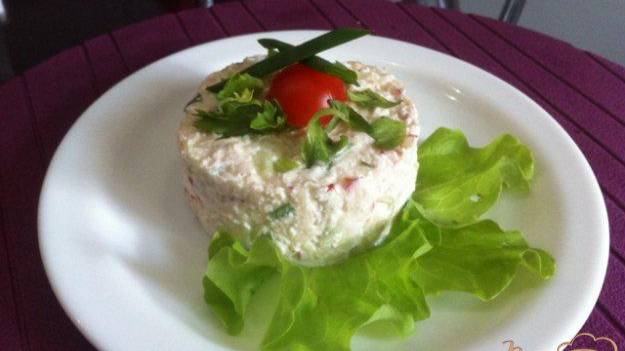 Салат с творогом и овощами