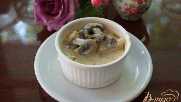 Легкое суфле с соусом