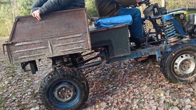 МОТОТРАКТОР дизель. Катання в лісі.