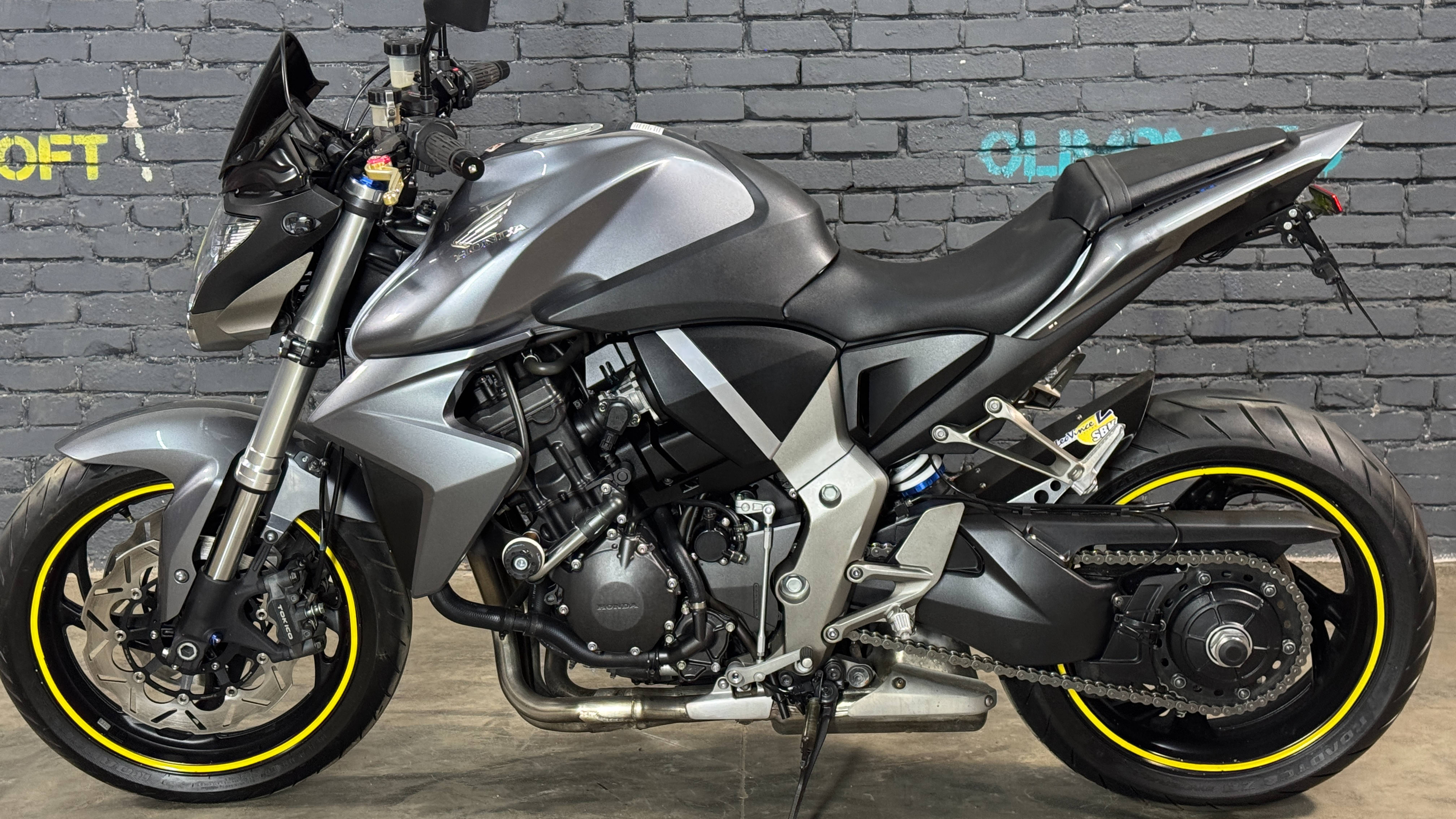 Honda CB1000R Grey