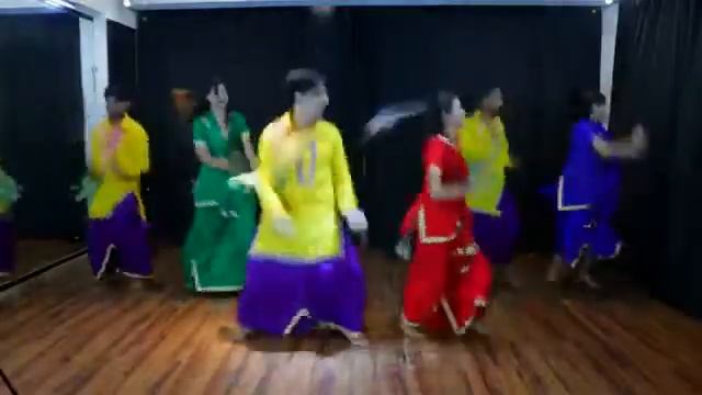 Culture of Pakistan Punjabi Dance