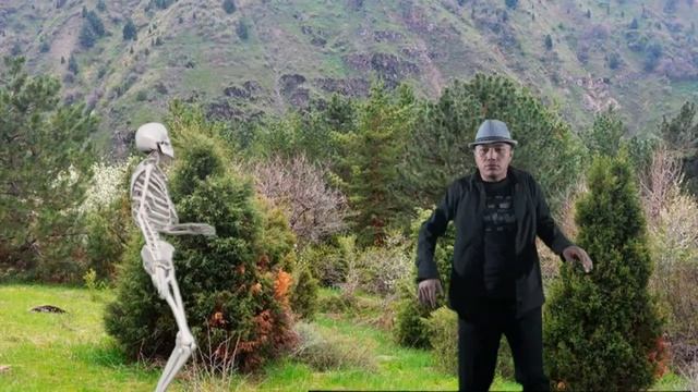 The Skeleton Dance   Skeleton dance Breakdance  Скелет танец