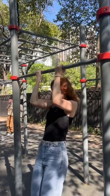 Научись подтягиваться с нуля за одну тренировку