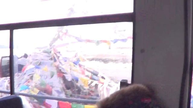 Гималаи - плато 5328 метров - Буддийские флажки - Манале - Лех -Глобальная Волна