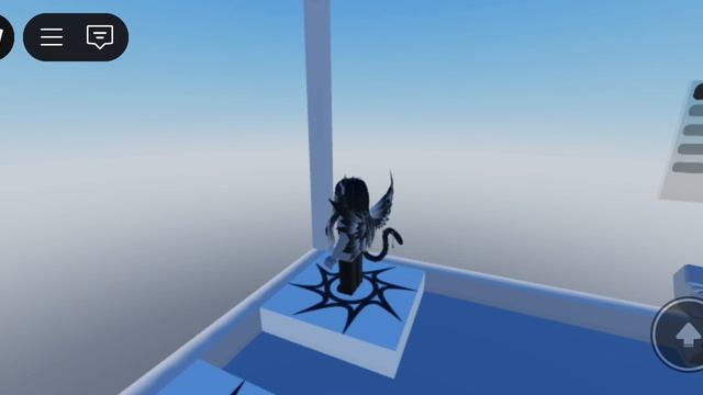 Убеги от роблокс Квин