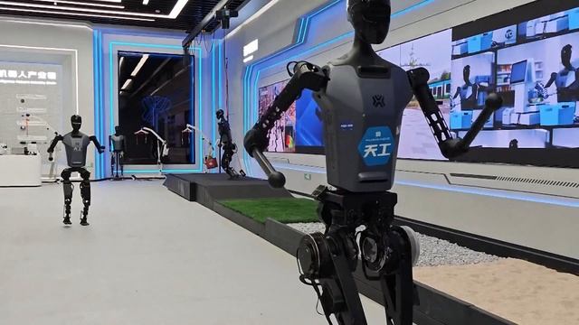 🏃🏻➡️ Китайский андроид готовится к полумарафону