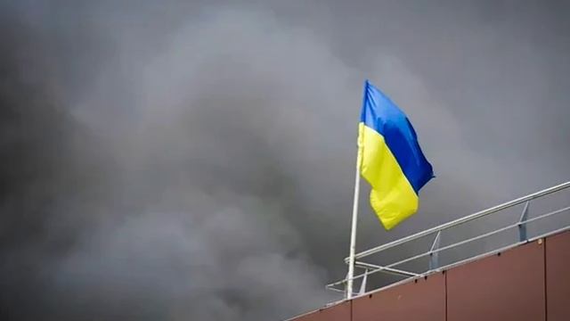 Зеленский отправил в отставку главу генштаба ВСУ.