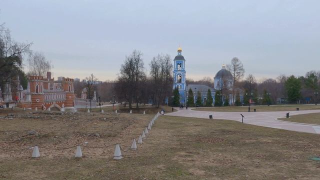 В парк Царицыно пришла весна..