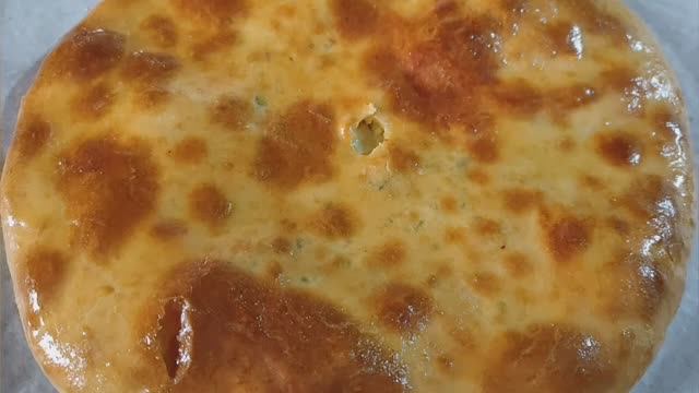 Пироги с сыром и зеленью