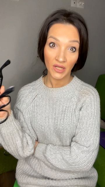 Юмор. Когда он попросил прислать откровенное фото.