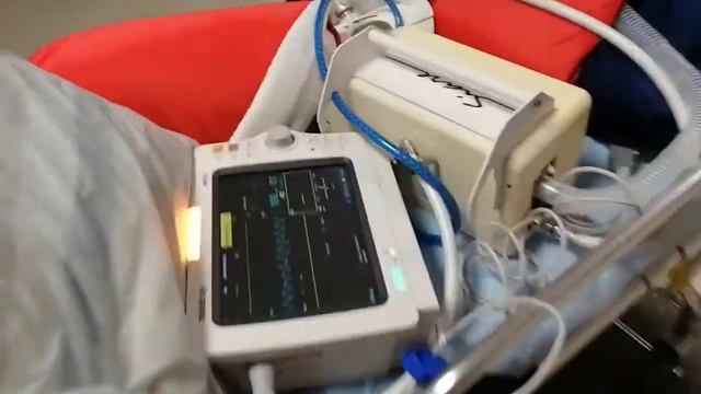 Перевозка ребенка самолетом в сопровождении врача