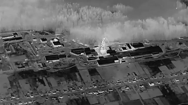 Редкие кадры пуска БПЛА-камикадзе «Герань-2» с автомобиля и последующие удары дронами по промышленно