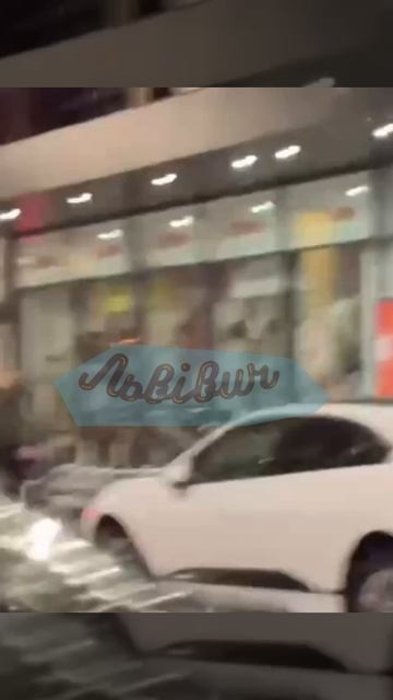 могилизация во Львове со стрельбой