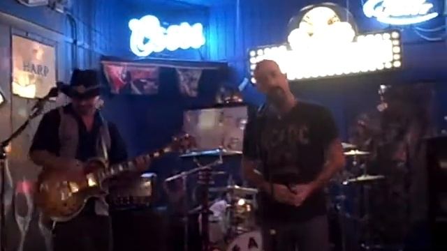 Face Down performing "Blue Suede Shoes" at Ugly's Tequilar Bar in Citrus Heights, CA