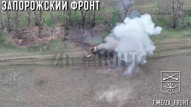 На Запорожском направлении дроноводами 429 мсп был обнаружен и уничтожен джип укронацистов