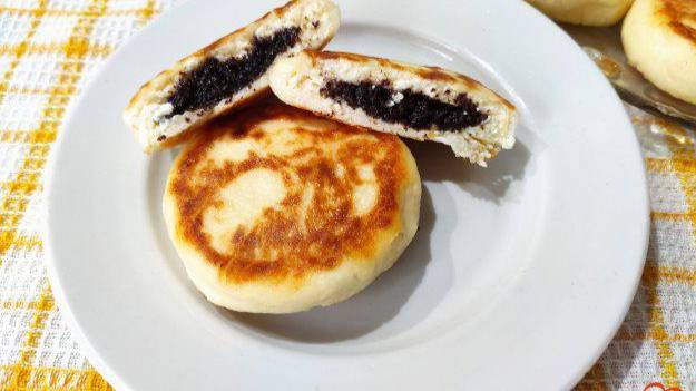 Сырники с маковой начинкой