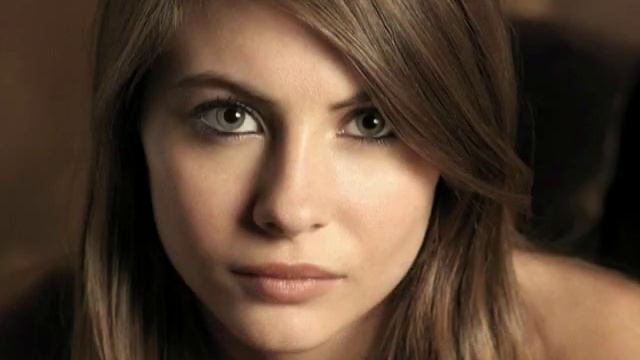 video_1055362976448.mp4