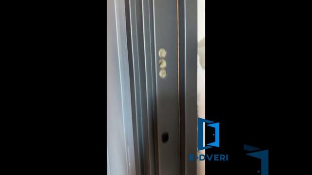 Двері Стріт грей Люкс Вулиця зі Склом та з терморозривом колір Графіт структура Склопакет Графіт ма