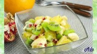 Превосходное блюдо. Свежий фруктовый салат с киви - это солнечное лето в вашей тарелке. Простейший в