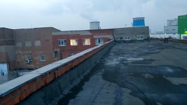 Место для студии звукозаписи.  Экскурсия  на крышу Тесла холл - Глобальная Волна - The Global Wave