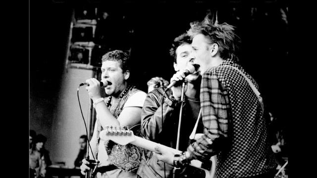 Wańka Wstańka & The Ludojades - Na żywo Jarocin 1987 (mała Scena)