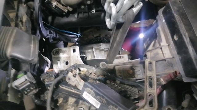 Установка КПП на Renault Scenic 1.9