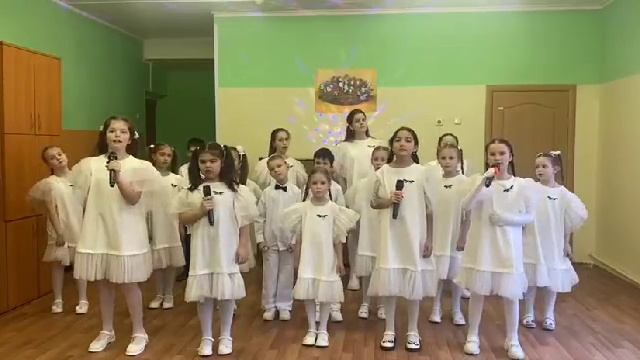 Я рисую на стене.mp4