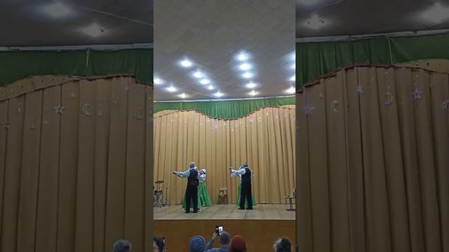 Поздравление от танцевального коллектива "Березка" к 8  Марта.🥀