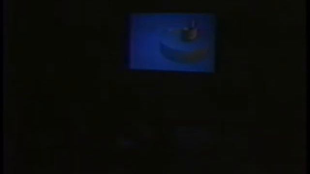 Celia Pearce: Virtual Reality & architecture as a narrative art (1996)