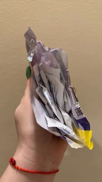 Артикул на Wildberries: 218850520 Леденцы с витаминами для женского здоровья.